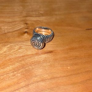Retired James Avery African Beaded Ring Size 5